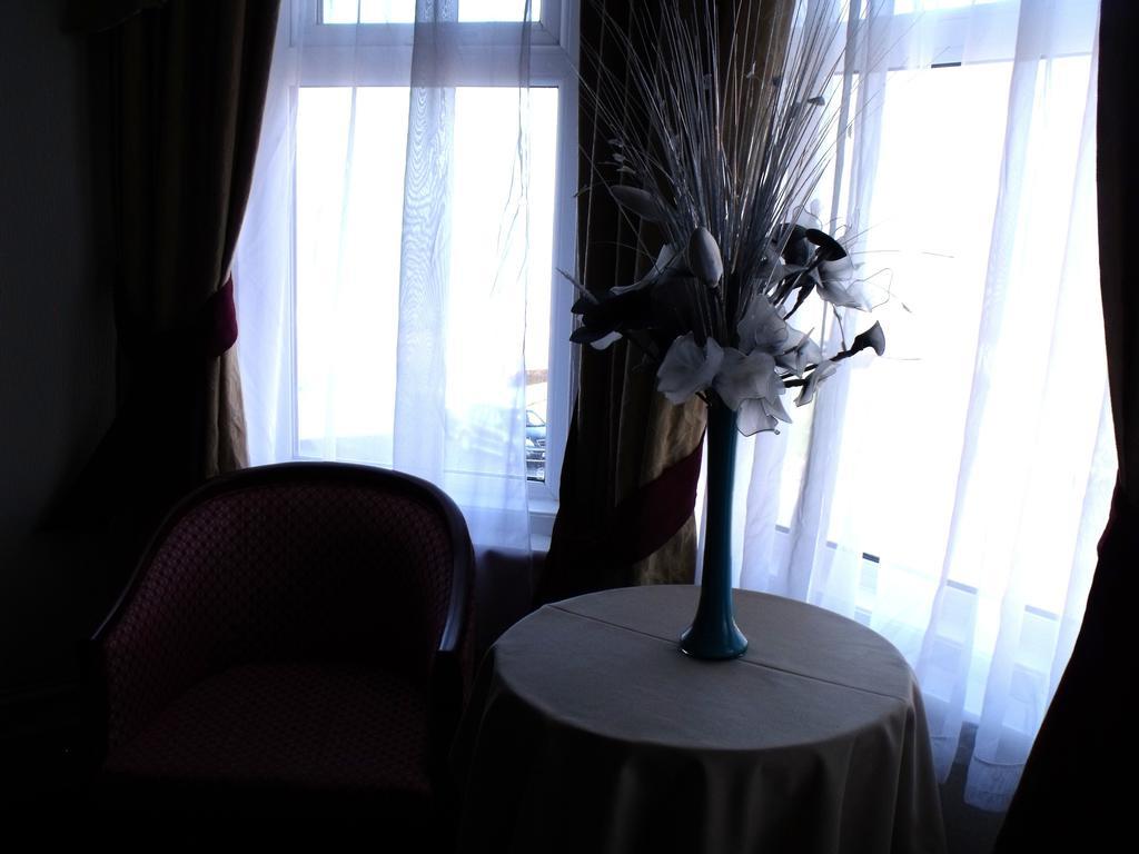 The Derby Hotel Blackpool Habitación foto